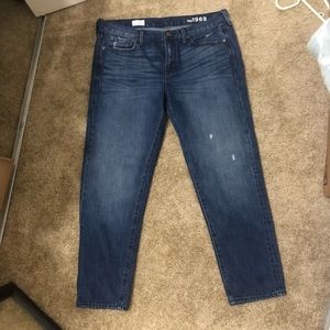 Like new GAP “Sexy Boyfriend” Jeans
